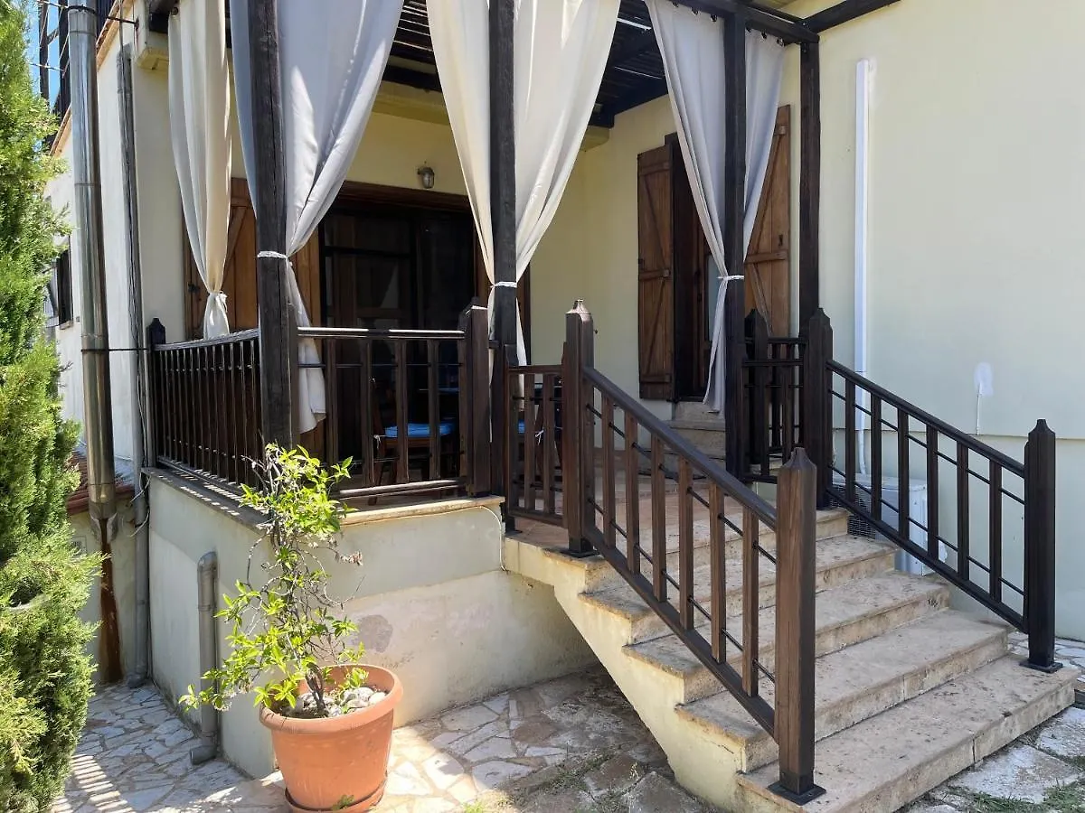 Guesthouse Kaliepia Ierissos Maison d'hôtes